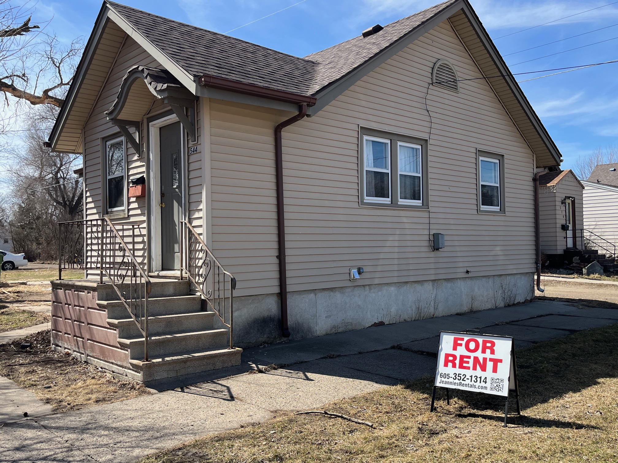 544 5TH ST. SE  Huron SD 57350